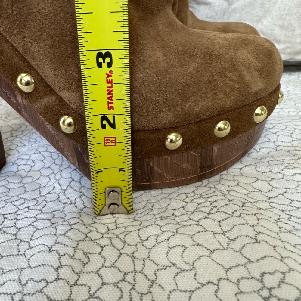 INC International Concepts Brown and Gold Platform Sandals - Picture 10 of 10